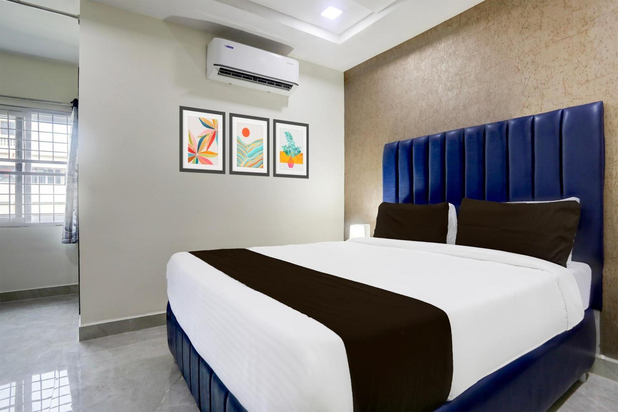 Super Townhouse Khammam Formerly Bluemoon Exterior photo