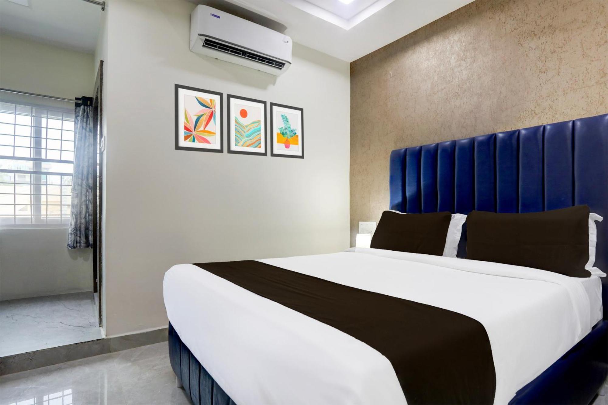 Super Townhouse Khammam Formerly Bluemoon Exterior photo